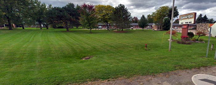 Scenic Motel (Scenic Inn) - 2018 Street View (newer photo)